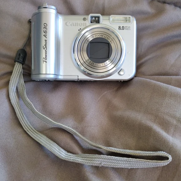 Canon PowerShot A630 Camera - Picture 16 of 16